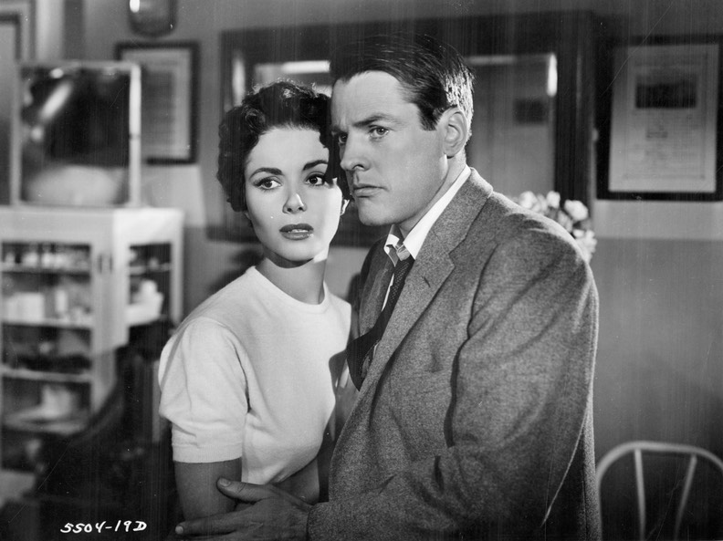 Invasion of the Body Snatchers (1956) Miles & Becky